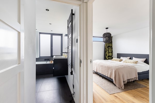 Foto - Te koop: Instapklare tussenwoning in Breda